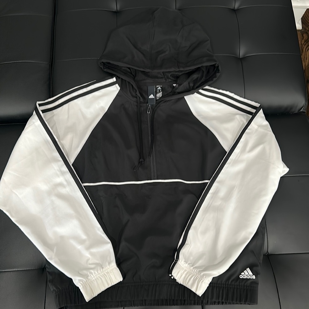 Adidas 1/4 zip windbreaker